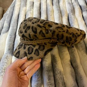 Epoch NWT leopard cheetah fisherman hat.